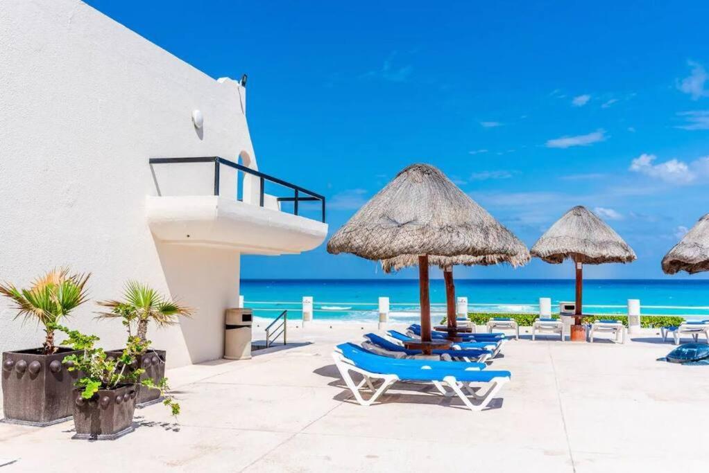 Villas Marlin By Andiani Travel Cancún Eksteriør billede