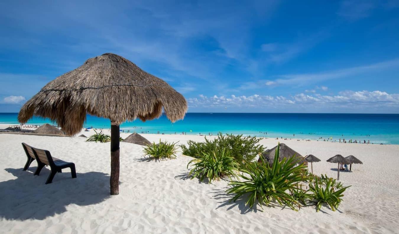 Villas Marlin By Andiani Travel Cancún Eksteriør billede