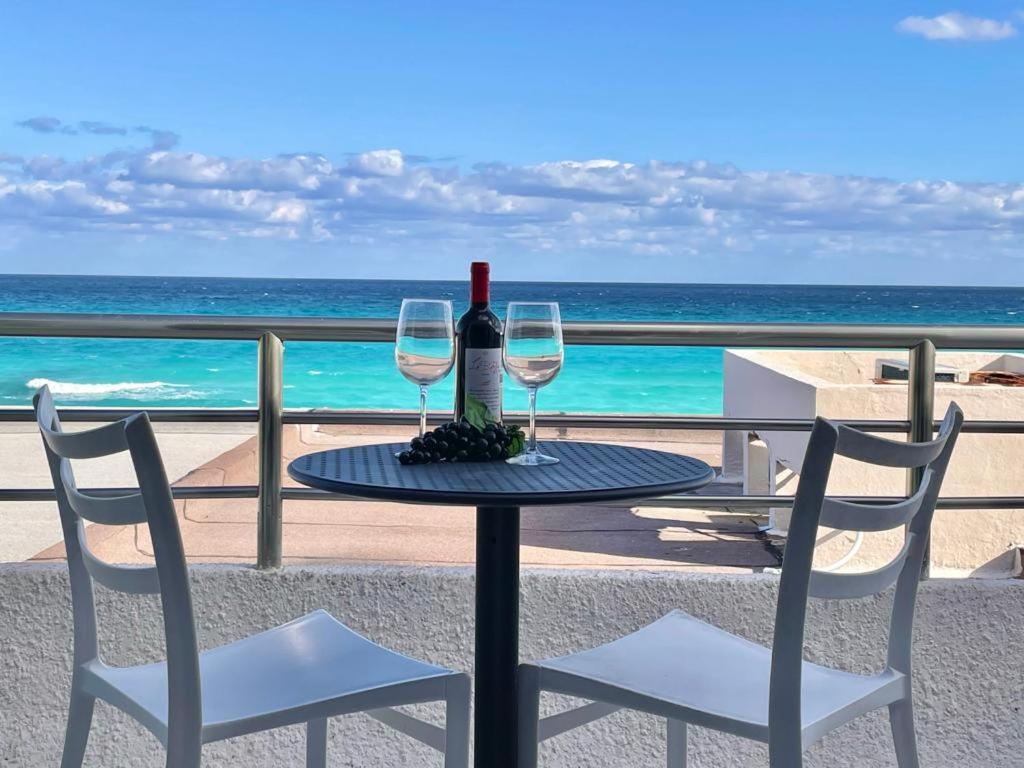 Villas Marlin By Andiani Travel Cancún Eksteriør billede